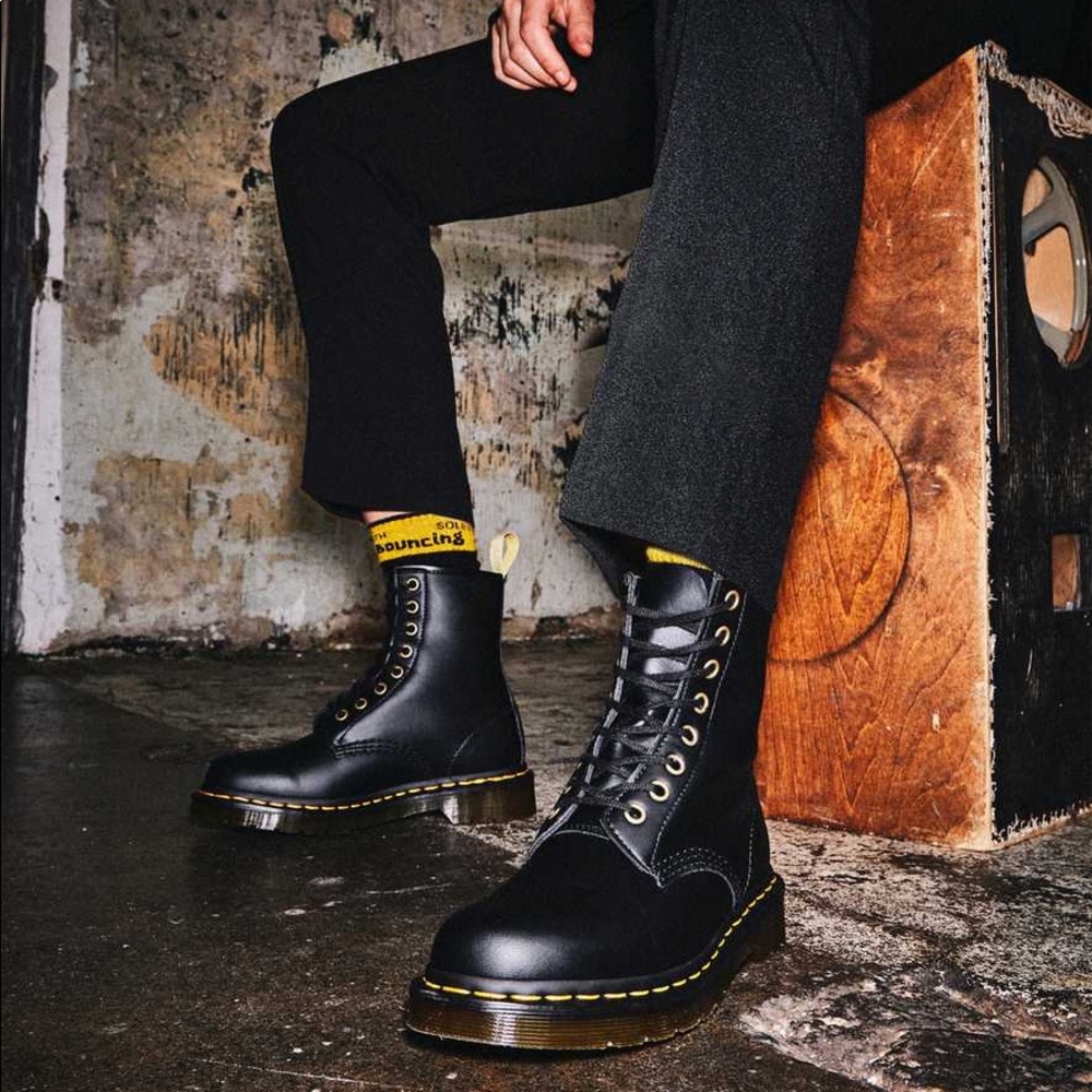 DOC MARTENS